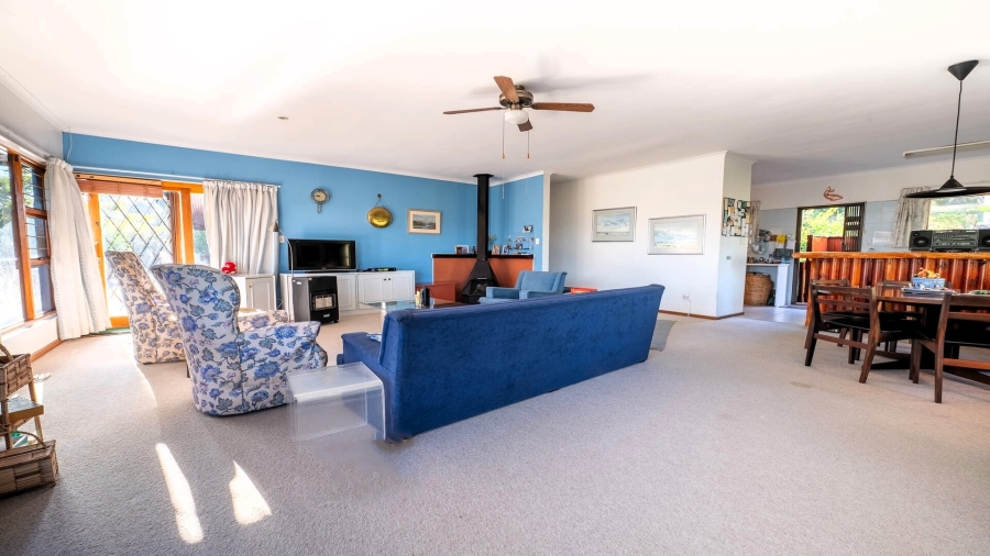 4 Bedroom Property for Sale in Hunters Home Western Cape
